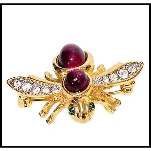 Joan Rivers Bee Brooch Pin Rhinestone Cabochon Gold Tone Vintage Jewelry